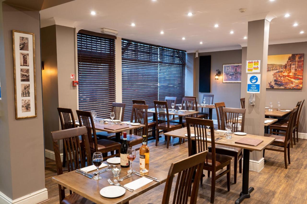 Hotel Caravelli Loughborough Exterior foto
